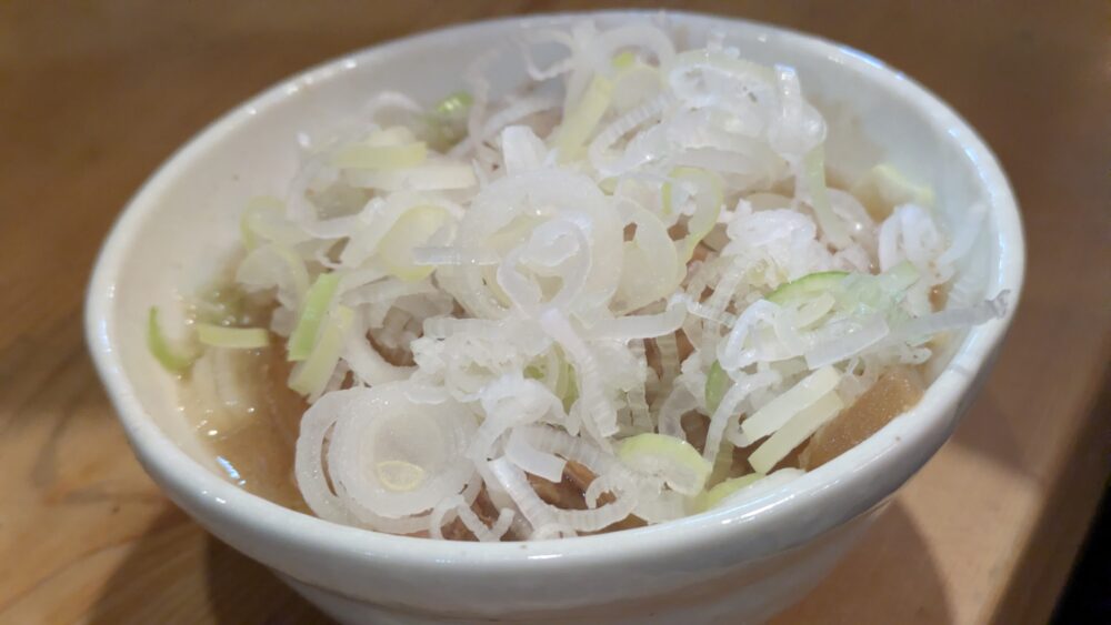 神田もつ焼のんきのもつ煮