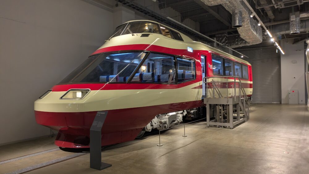 ロマンスカーミュージアムのHiSE