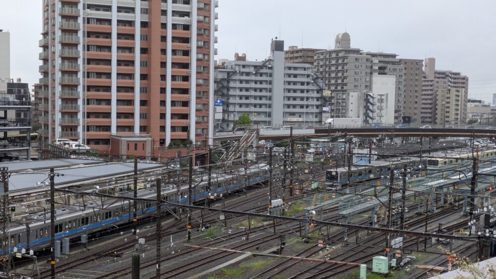 ロマンスカーミュージアムのテラスからの眺め