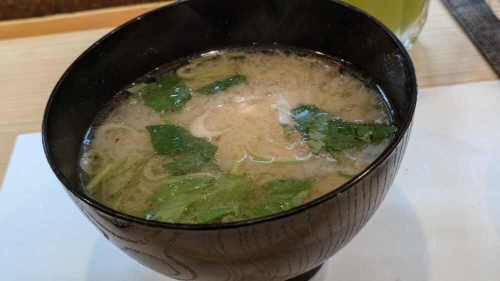 鮨ままかりのあら汁