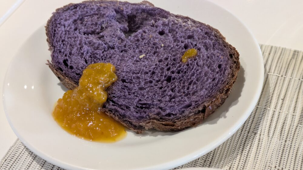 レストランTheReserveのウベパン