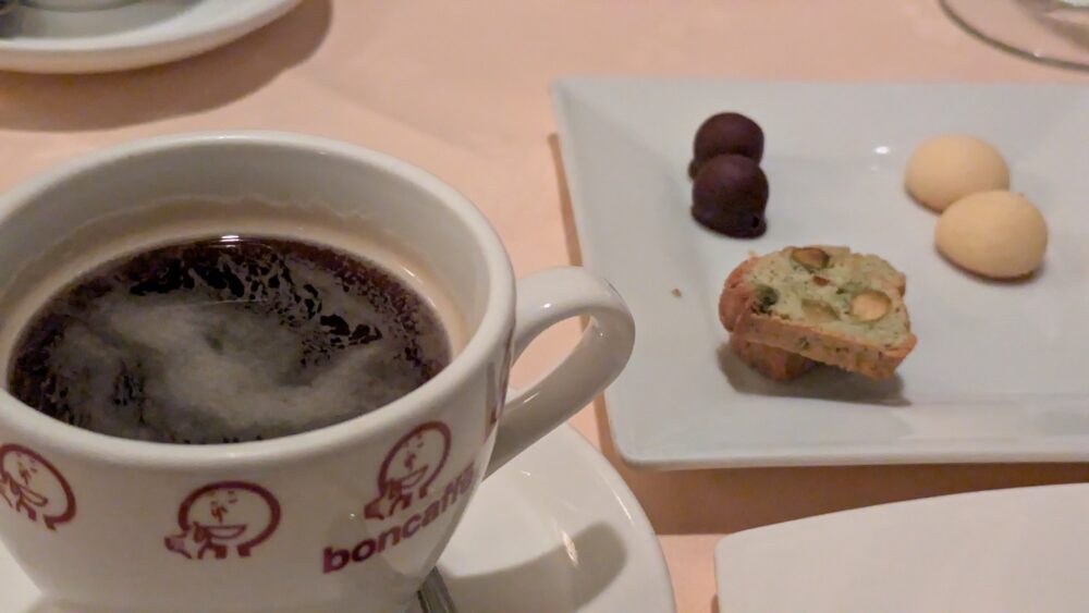 エリオロカンダイタリアーナのコーヒー