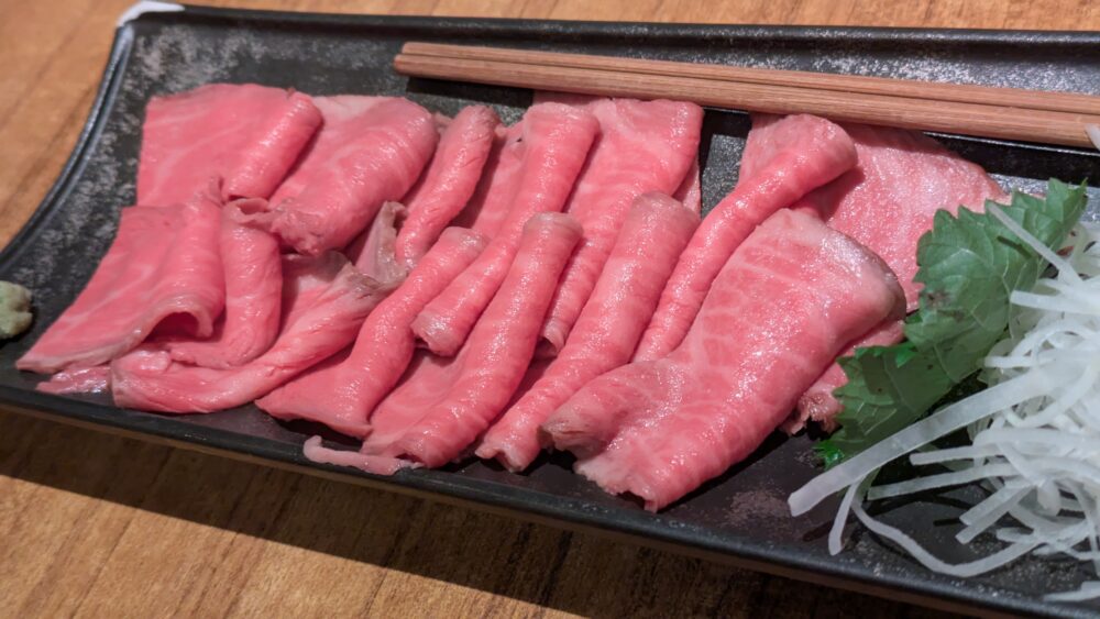 牛たん伊地知の霜降り黒毛和牛刺し
