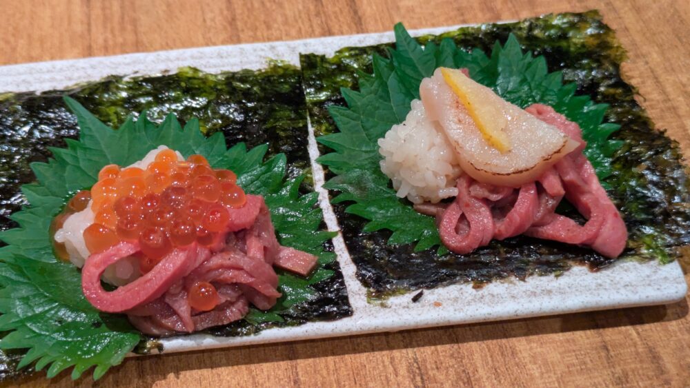 牛たん伊地知の本日の牛たん手巻き寿司二貫盛り