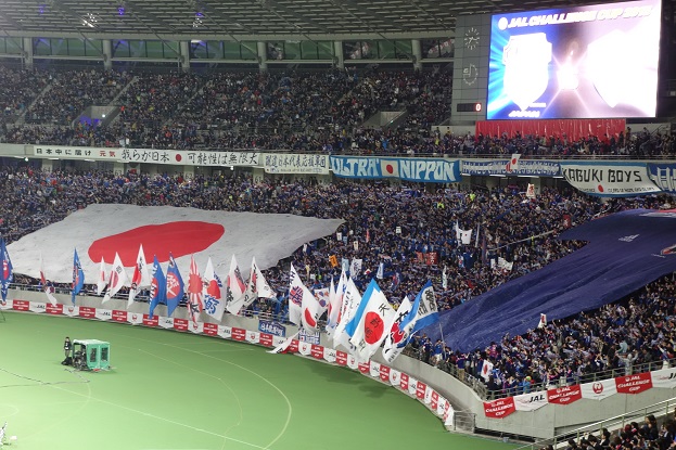 サッカー日本代表vsウズベキスタン代表 味の素スタジアム Yas的なモノ