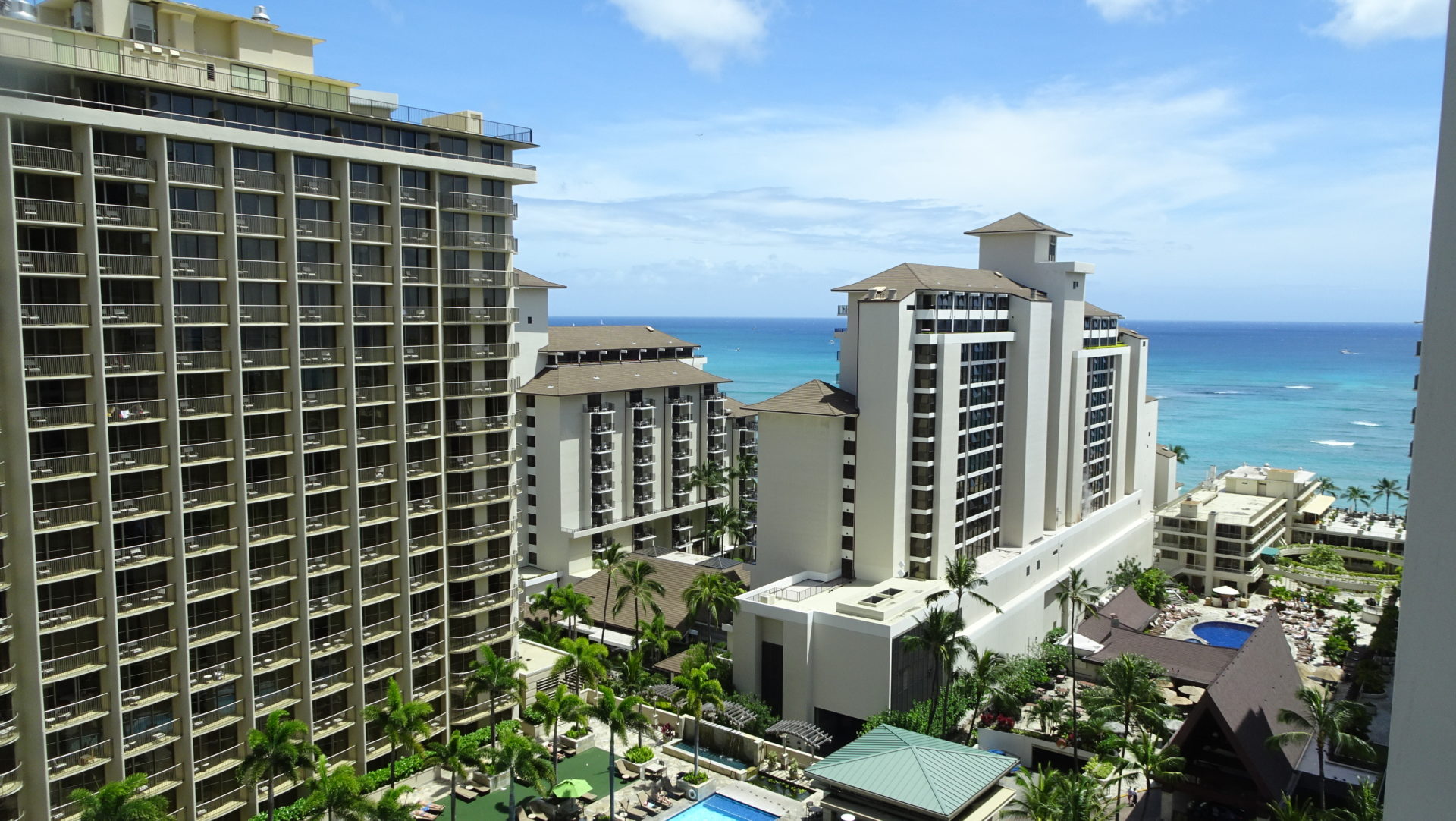 トランプ・インターナショナル・ホテル・アンド・タワー デラックスルーム パーシャルオーシャンビュー ワイキキ YAS的なモノ