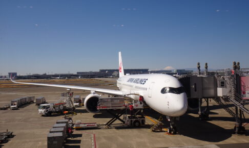 羽田空港のA350