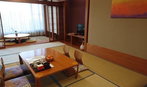 箱根湯の花プリンスホテルの和室の全景