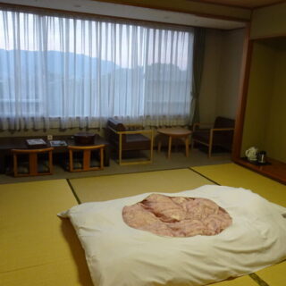 亀の井ホテル観音寺の和室
