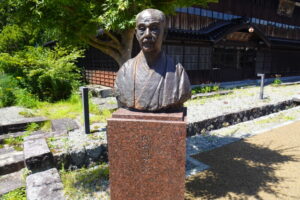 柳田國男の銅像