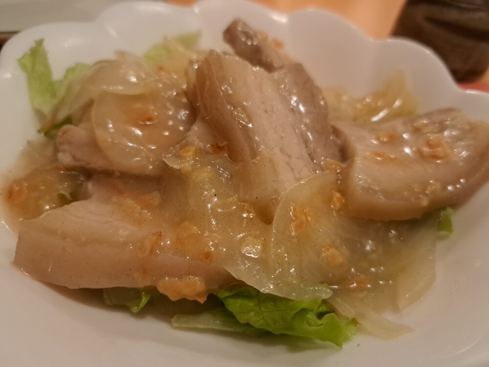 粥菜坊（かゆなぼう）の皮付き豚バラ肉