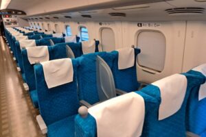 東海道新幹線7号車の「SWork車両」の「S WorkPシート」