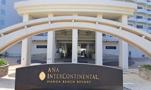 ANAインターコンチネンタル万座ビーチリゾートの入口