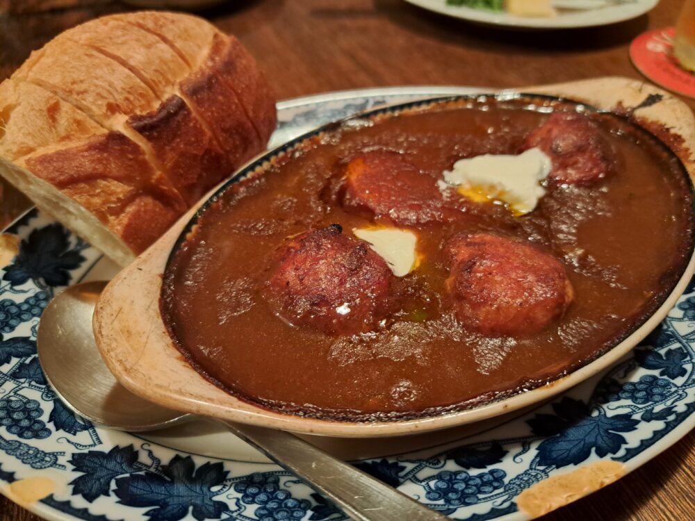 ハングリーハンフリーのミートボールカレーシチュー