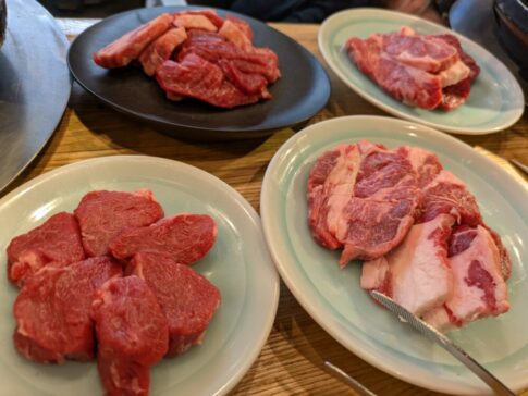 だるま上野御徒町店のお肉