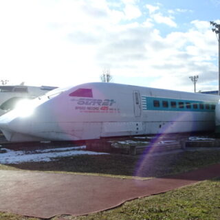 JR東日本新幹線総合車両センターの屋外展示