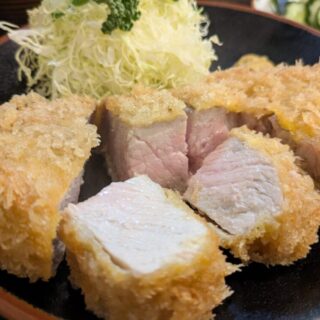 とんかつ力亭の大ロースかつ