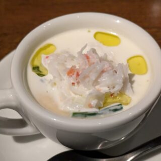 ブレス（BLESS）のズワイガニの茶碗蒸し