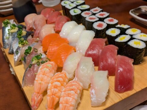 磯丸熱海平和通り店の特盛握りセット