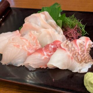 和食処五島のクエ入り刺身