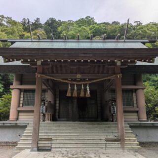 安房神社の本殿