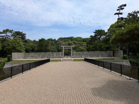 仁徳天皇陵古墳（大仙陵古墳）はここまでしか入ることが出来ません