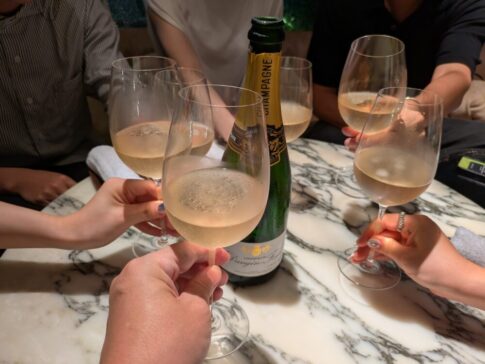 sakuraのシャンパンで乾杯