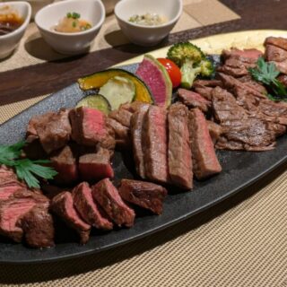 肉の弥生の特選肉5種盛り合わせ