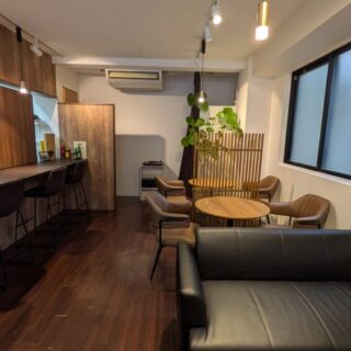 レインボーカフェの店内