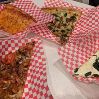 Mulberry Street Pizzeriaのピザ