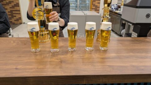 サントリー天然水のビール工場東京・武蔵野のプレミアムモルツ