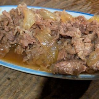 みますやの煮込み