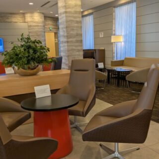 USJにあるミニオンのJALラウンジ