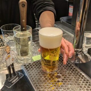 ビールスタンド重富ekieのサーバー