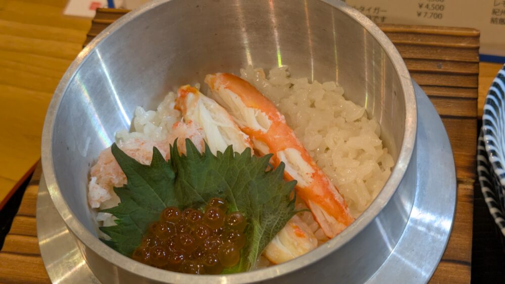 居酒屋食堂結飯のカニ釜めし