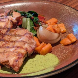 東京アメリカンクラブのSantaMARIAchicken