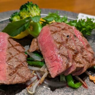 いろりダイニング三國の但馬牛ステーキミディアムレア