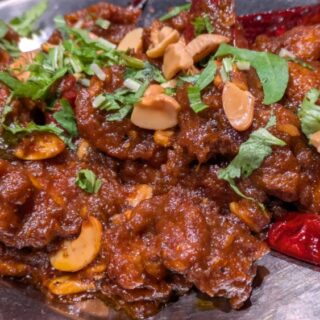 バンゲラズキッチンのチキンウルワル