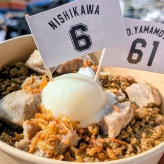 史礁&大斗のほろ豚牛そぼろ丼