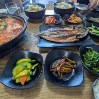 「ジニの店(ジニネ食堂/진이네식당)」の孤独のグルメの料理