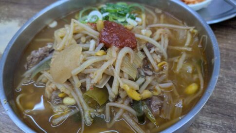 海雲台元祖ハルメクッパ(中洞)の牛肉クッパ