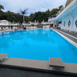 ニューオータニのガーデンプールは快適