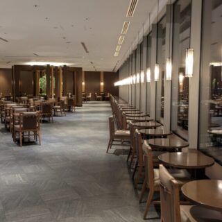 羽田空港国際線サクララウンジ5階